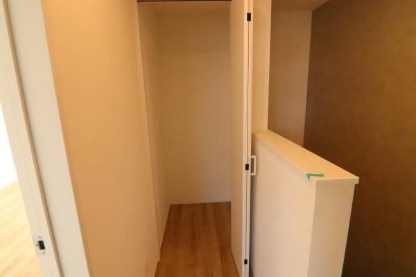 京都市中京区聚楽廻松下町の新築一戸建