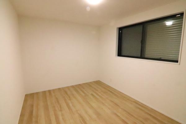 京都市中京区聚楽廻松下町の新築一戸建