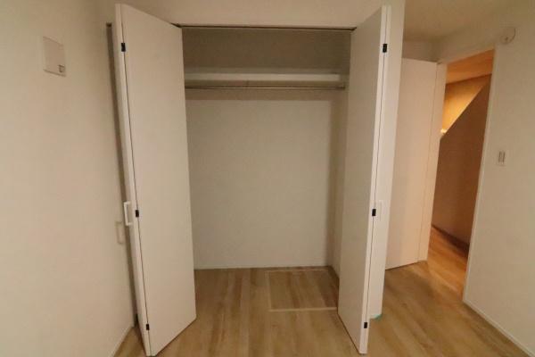 京都市中京区聚楽廻松下町の新築一戸建