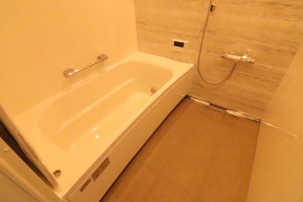 京都市中京区聚楽廻松下町の新築一戸建