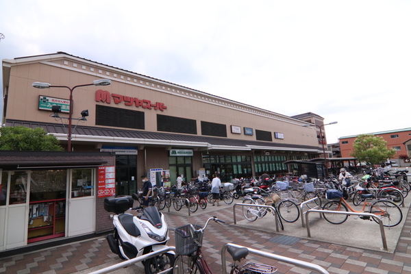 京都市山科区四ノ宮垣ノ内町の新築一戸建(マツヤスーパー山科三条店)