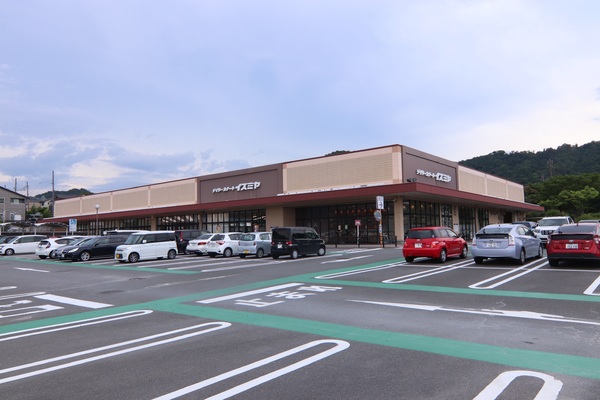 京都市西京区大枝北沓掛町３丁目の中古一戸建て(デイリーカナートイズミヤ桂坂店)