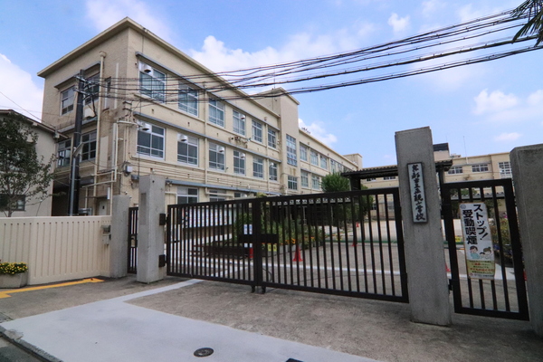 グラン・コート千本一条(京都市立正親小学校)