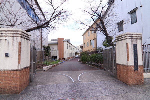 京都市上京区芦山寺通智恵光院西入戌亥町の新築一戸建(京都市立乾隆小学校)