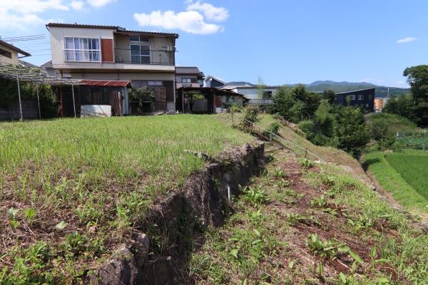 亀岡市古世町３丁目の土地