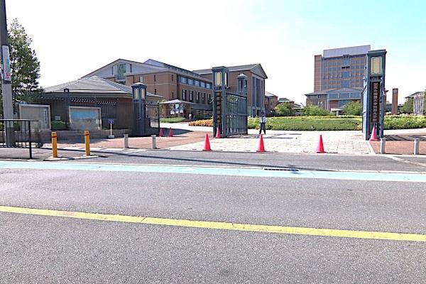 枚方市新之栄町の中古一戸建て(私立関西外国語大学)
