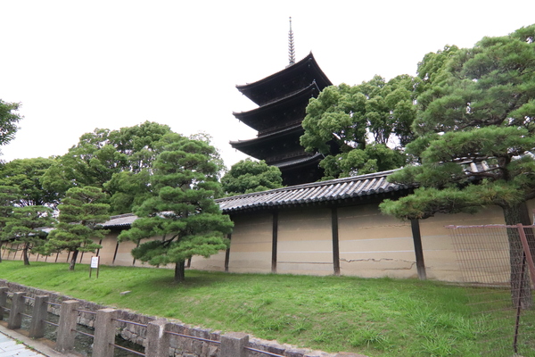 京都市南区四ツ塚町の土地(東寺（教王護国寺）)