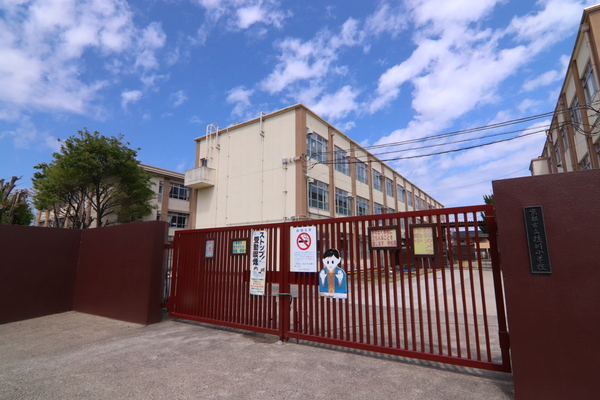 京都市西京区上桂西居町の新築一戸建(京都市立桂川小学校)