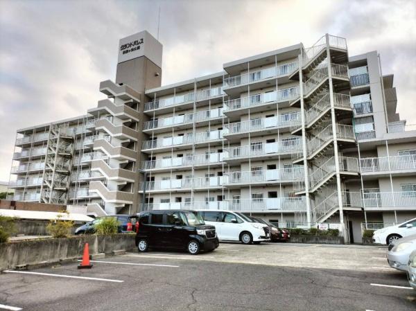 みよし市　グランドパレス保田ヶ池公園