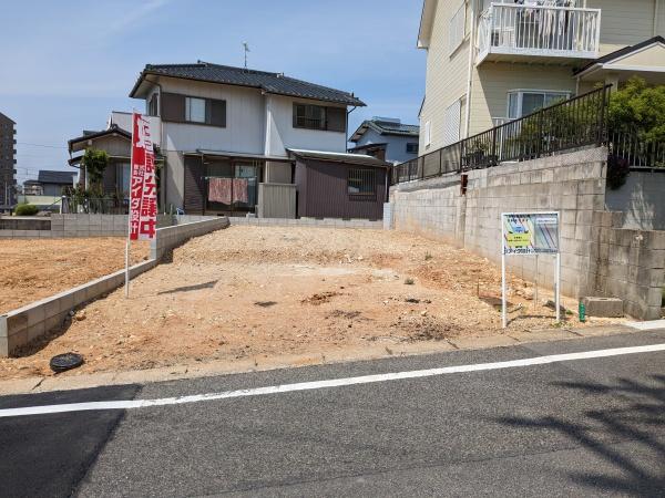 みよし市西陣取山の土地