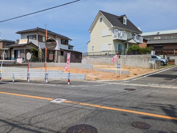 みよし市西陣取山の土地