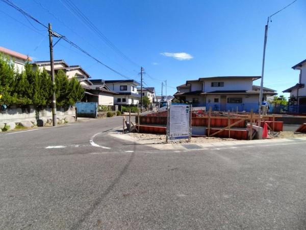 グラファーレ　みよし市三好町６期　新築戸建て　２号棟