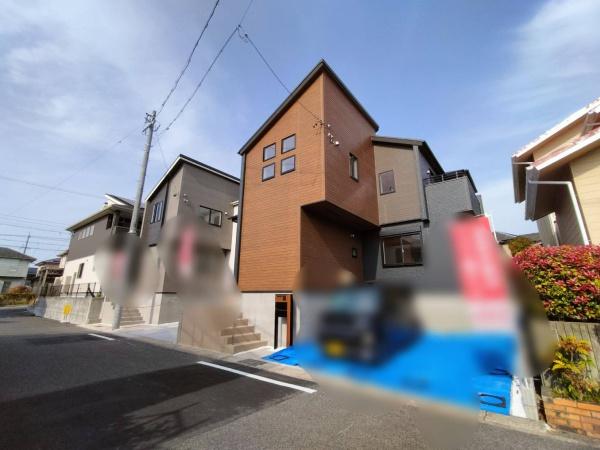 ブルーミングガーデン　みよし市三好丘桜３丁目　２号棟