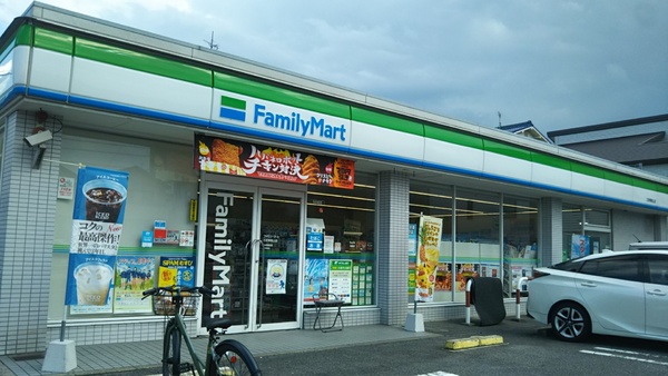 グラファーレ みよし市三好町7期 2号棟【新築一戸建て】(ファミリーマート三好陣取山店)