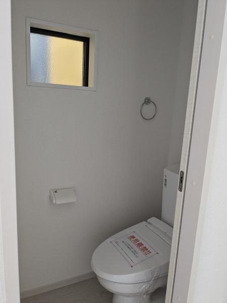 Erdeみよし市莇生町２期1号棟　【新築戸建て】