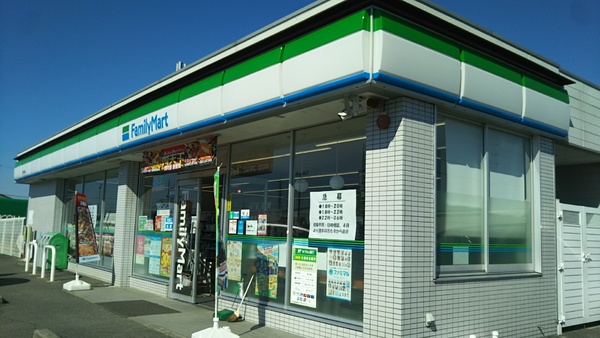 クレイドルガーデン　みよし市明知町第２　３号棟(ファミリーマート三好明知店)