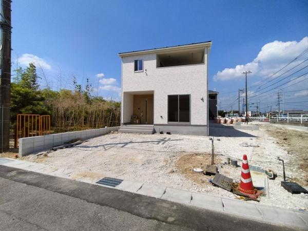 クレイドルガーデンみよし市福田町　第５　１号棟【新築】