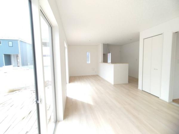 クレイドルガーデンみよし市福田町　第６　４号棟【新築】