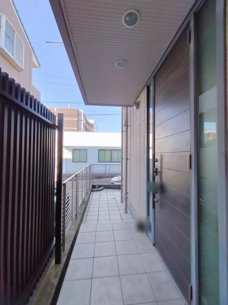 みよし市三好丘2丁目の中古一戸建て(玄関)