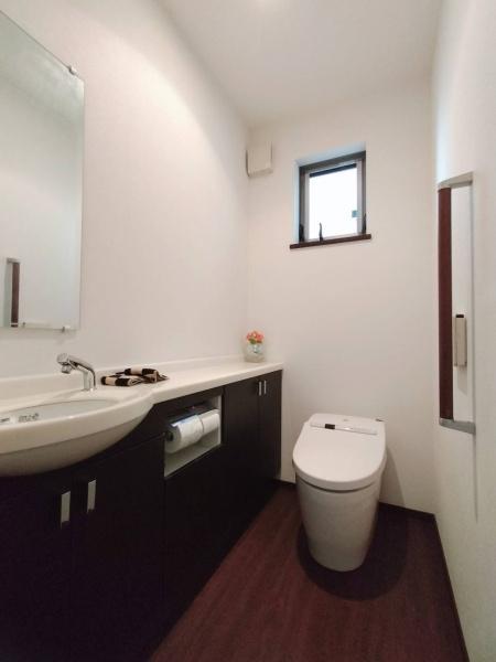 みよし市三好丘2丁目の中古一戸建て(トイレ)