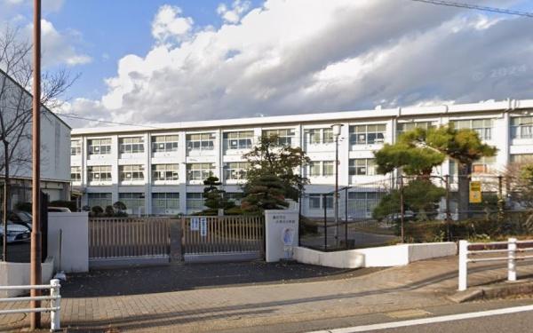 豊田市高崎町北ノ脇の土地(豊田市立小清水小学校)