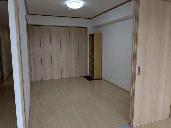 野村三好ケ丘ヒルズ四番館(洋室)
