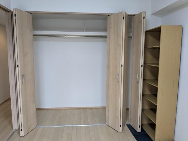 野村三好ケ丘ヒルズ四番館(収納)
