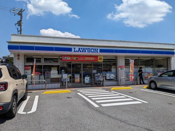 クレイドルガーデンみよし市福谷町　第３　１号棟【新築】(ローソン三好福谷店)