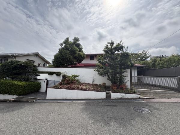 豊中市新千里南町１丁目の土地