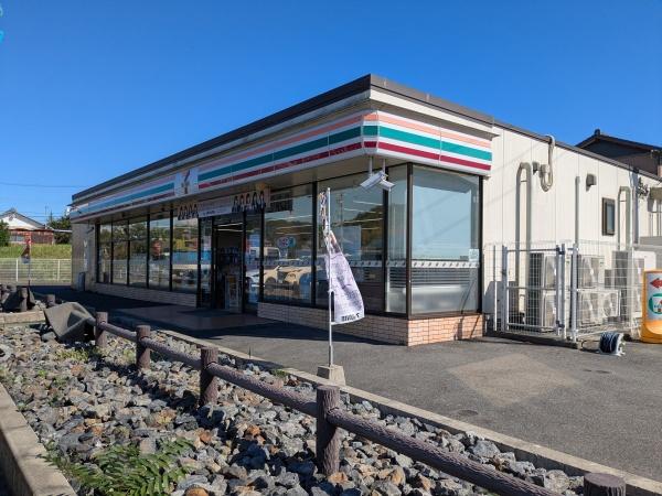 日進市米野木町南山の土地(セブンイレブン日進三本木町店)