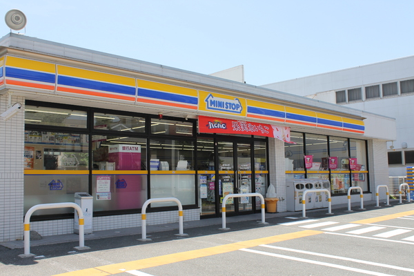 グランドメゾン浜松(ミニストップ浜松北寺島町店)
