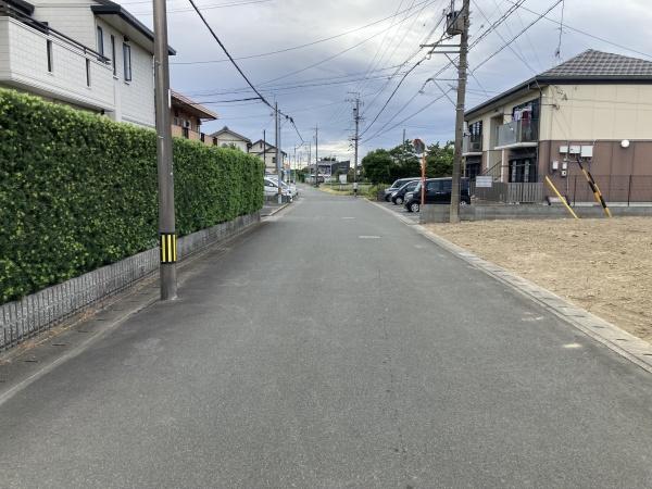 浜松市中央区四本松町の土地(前面道路含む現地写真)