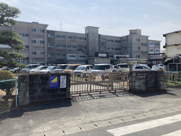 浜松市中央区泉４丁目の新築一戸建(浜松市立泉小学校)