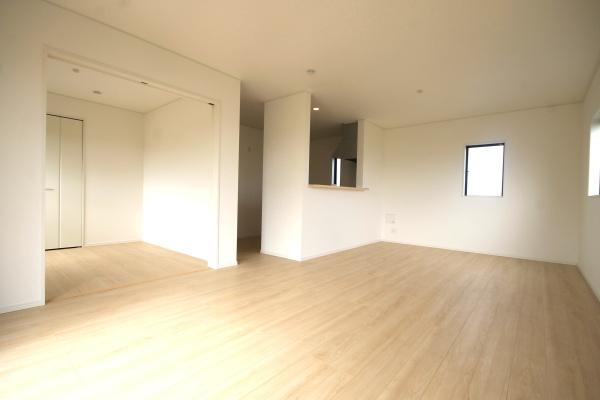 浜松市中央区豊町の新築一戸建