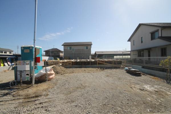 浜松市中央区小沢渡町の新築一戸建