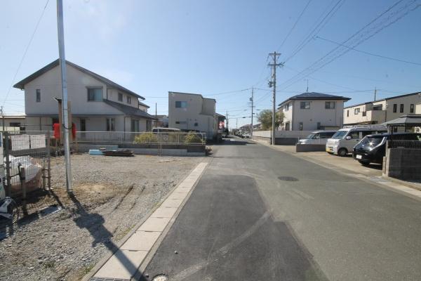 浜松市中央区小沢渡町の新築一戸建