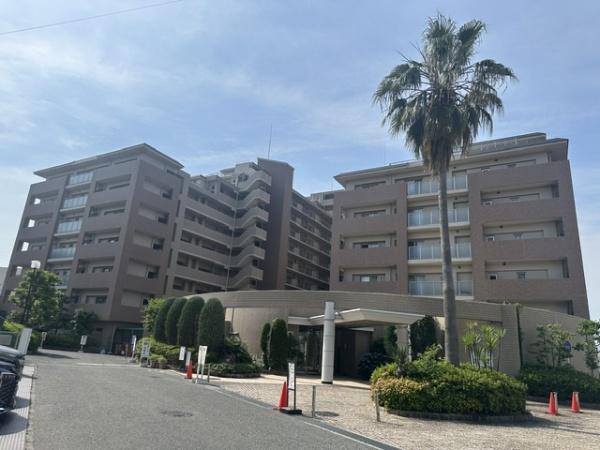 ロイヤルアーク泉ヶ丘