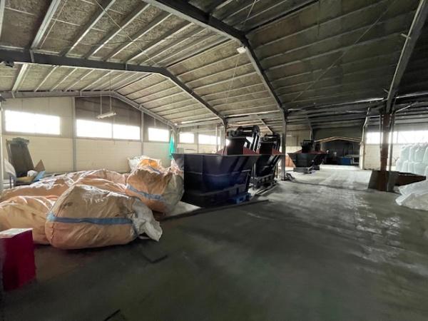 橋本市高野口町名古曽　工場