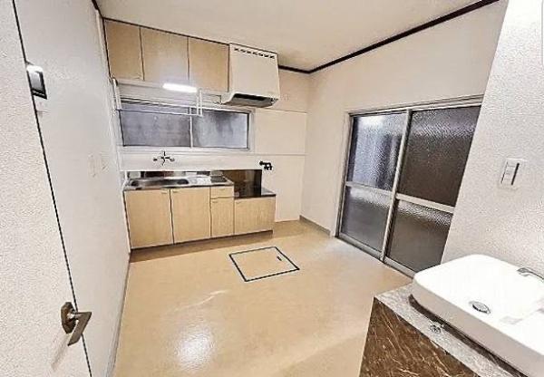 西区　上野芝向ヶ丘町