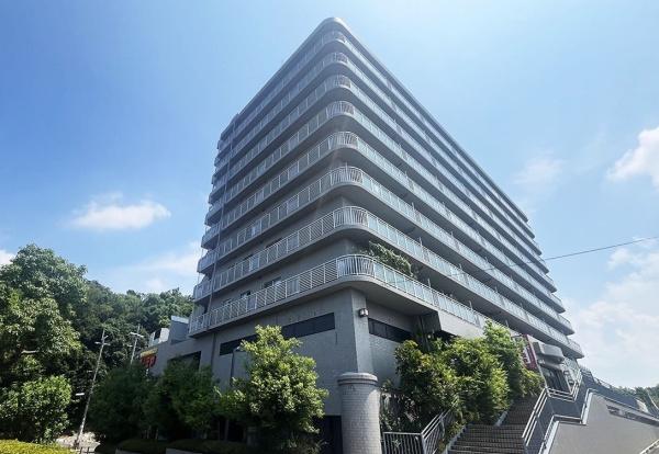 ファミール竹城台