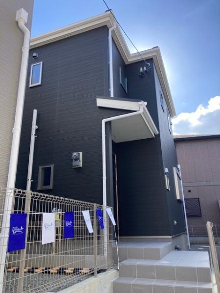 堺市西区平岡町の新築一戸建