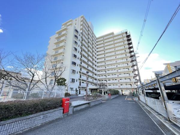 ファミール津久野
