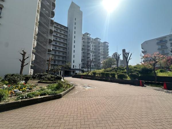 エバーグリーン金岡３号館