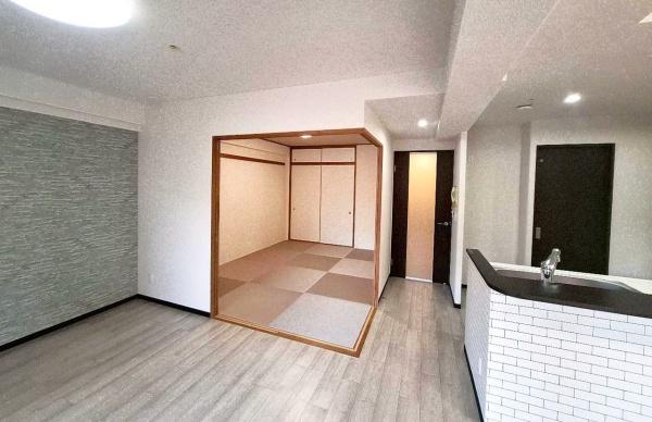 ローレルコート上野芝町四丁