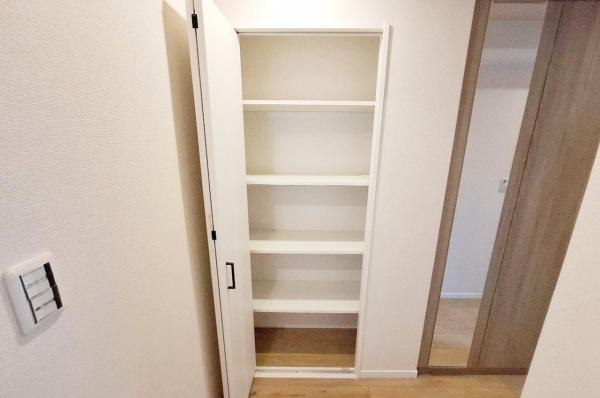 アグラード堺(収納)