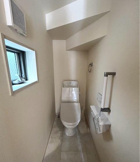 堺市北区金岡町の新築一戸建(トイレ)