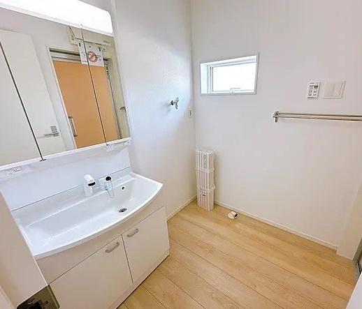 堺市北区東上野芝町2丁の新築一戸建(洗面台・洗面所)