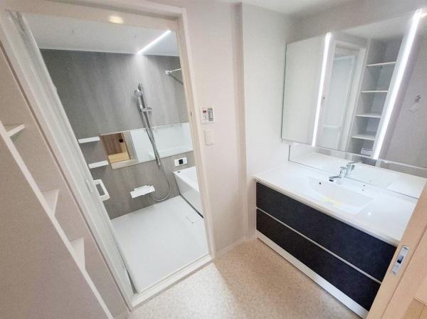 ルネシエスタB棟