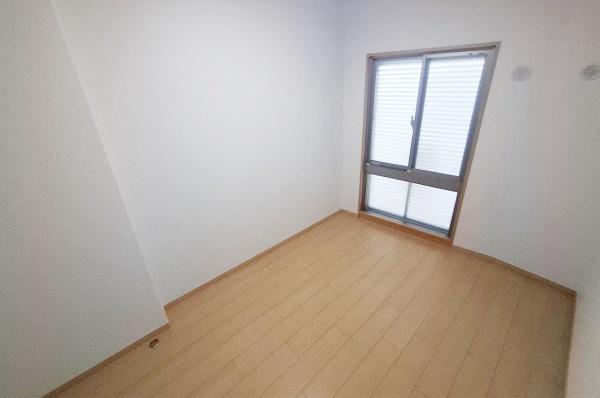 ルネシエスタB棟