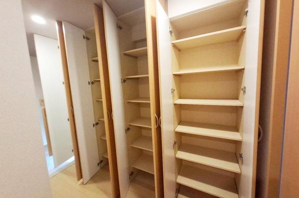 ルネシエスタB棟